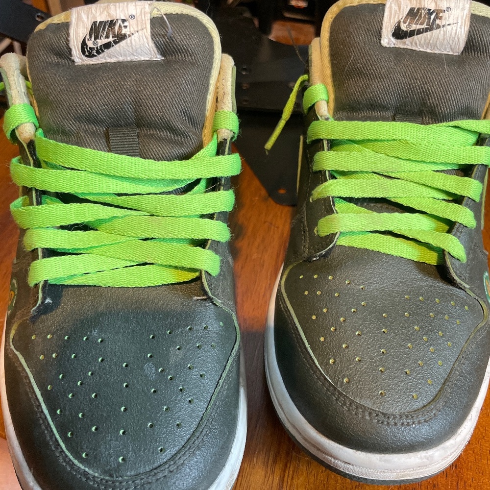 nike dunk low lx avocado